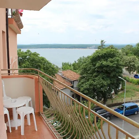 Kostovi プリモルスコ