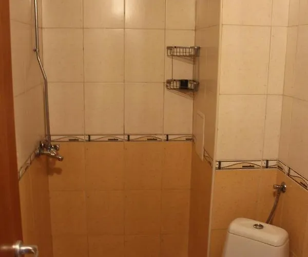 בית הארחה Kostovi