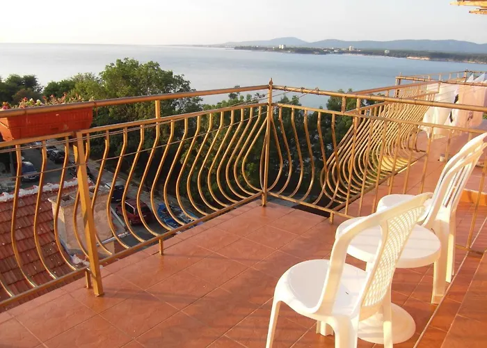 Kostovi 3* פרימורסקו