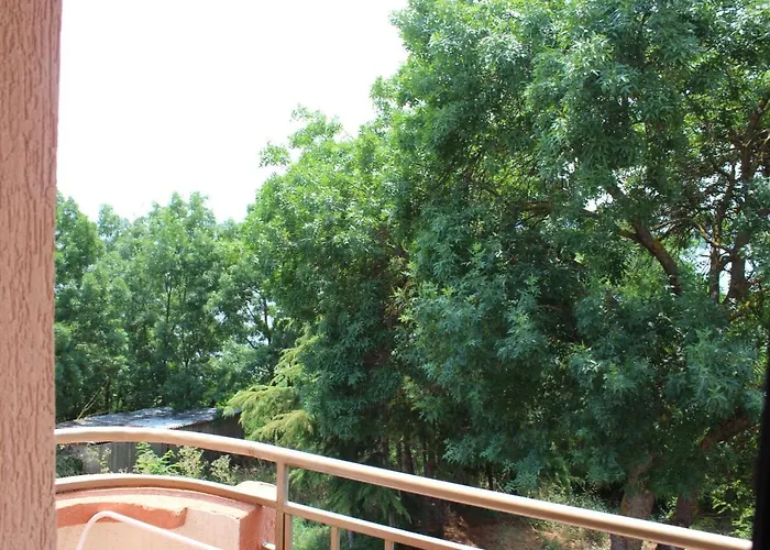 Kostovi 3* פרימורסקו