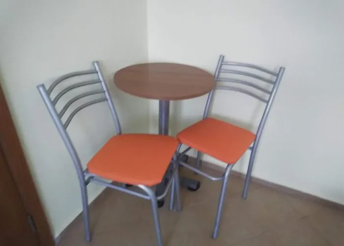 בית הארחה Kostovi