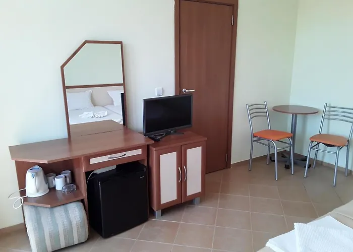 בית הארחה Kostovi