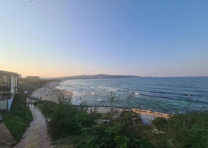 Kostovi בית הארחה פרימורסקו