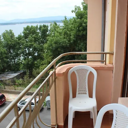 Guest house Kostovi Primorsko