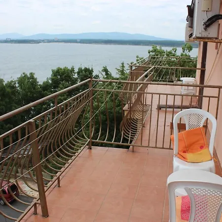 Kostovi Guest house Primorsko