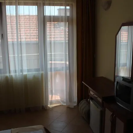 Guest house Kostovi Primorsko