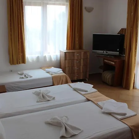 Kostovi Guest house Primorsko