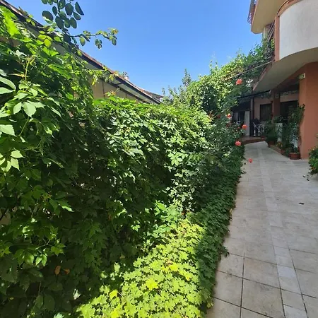 Kostovi Maison d'hôtes 3*