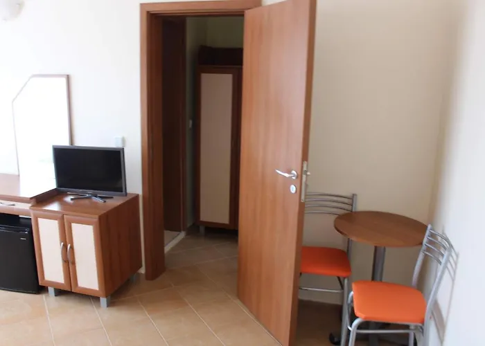 Kostovi Casa de hóspedes