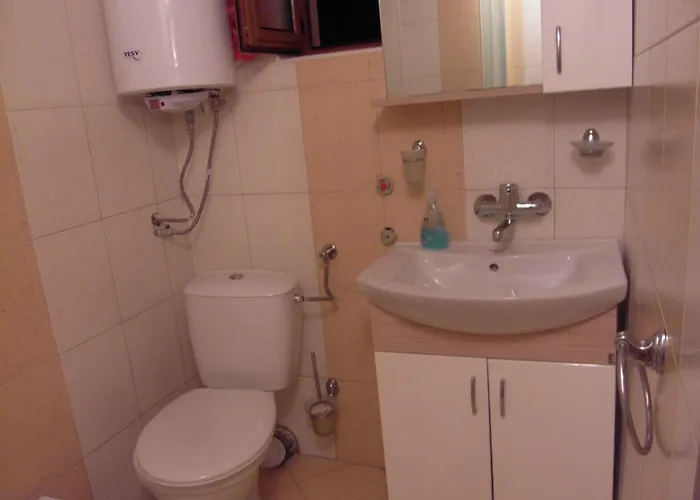 Kostovi Casa de hóspedes 3*