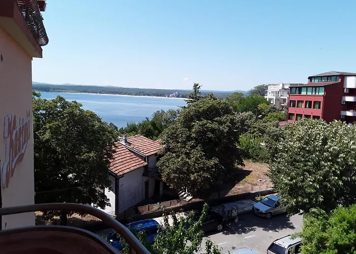 Kostovi Casa de hóspedes